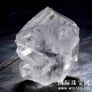 南非钻石开采商 Petra Diamonds出售一颗重达424.89ct的钻石原石